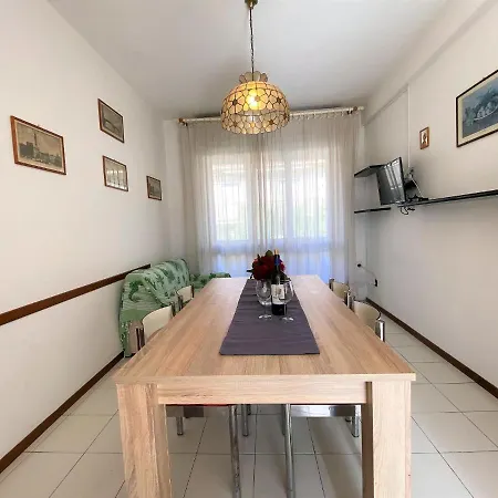 Palazzeta Iv By Interhome La Cinquantina